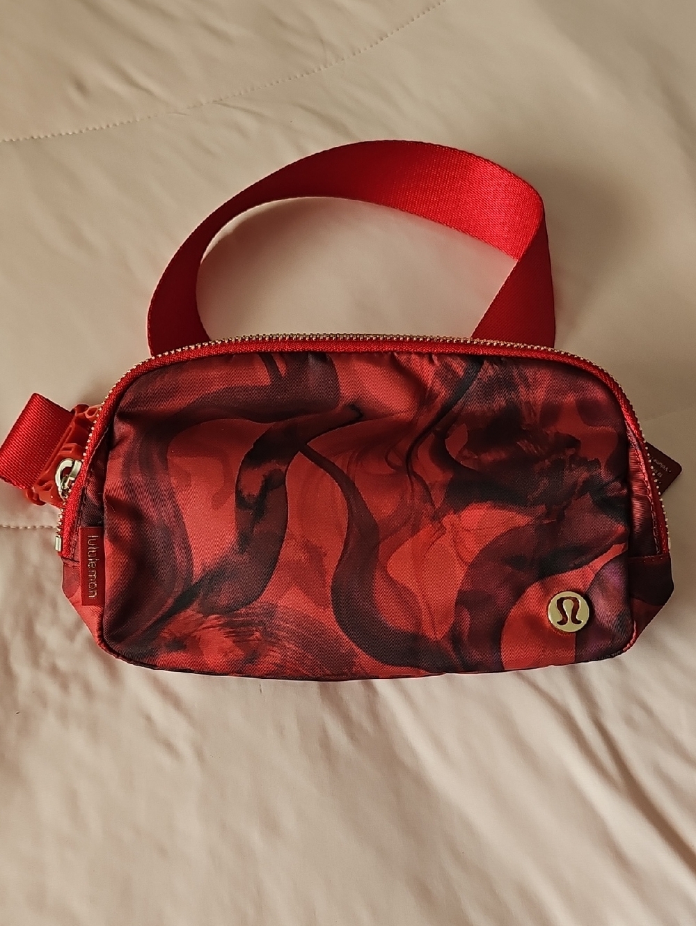 Lululemon Everywhere Belt Bag Lunar New Year Limited Edition, NWT